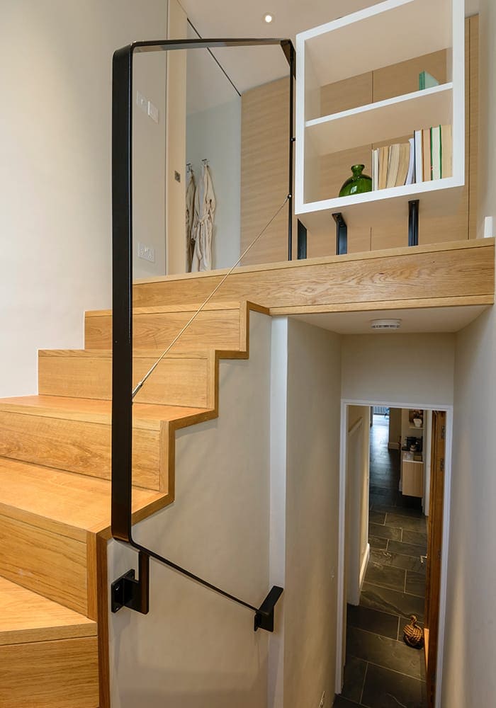 French Oak minimalist contempoary staircase
