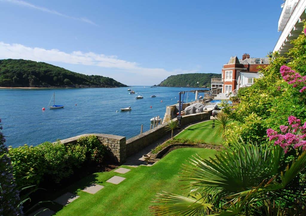Coastal Garden Salcombe Rockside