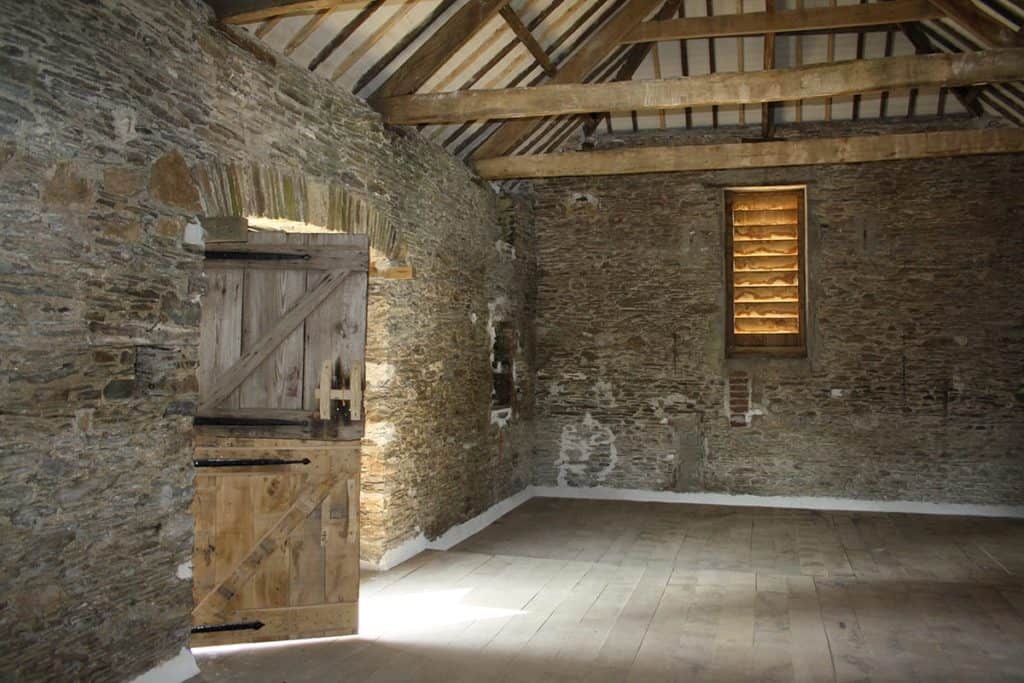 Lime Torching Traditional Devon Barn Restoration Pound Farm