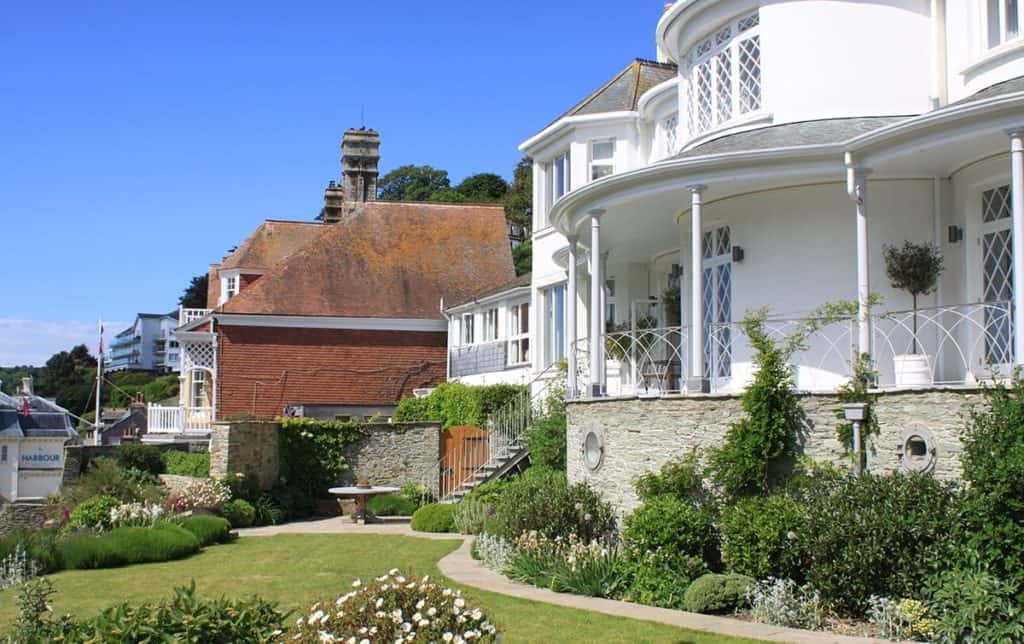 White Georgian Villa overlooking Salcombe Estuary