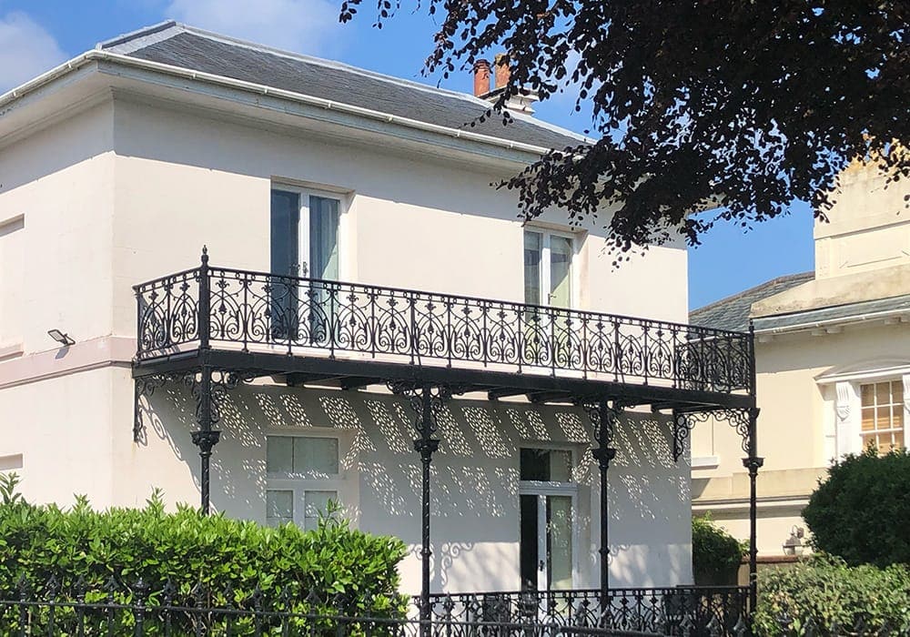 heavy metal,traditional cast ironwork,traditional wrought ironwork,Historic England,filigree,listed buildings